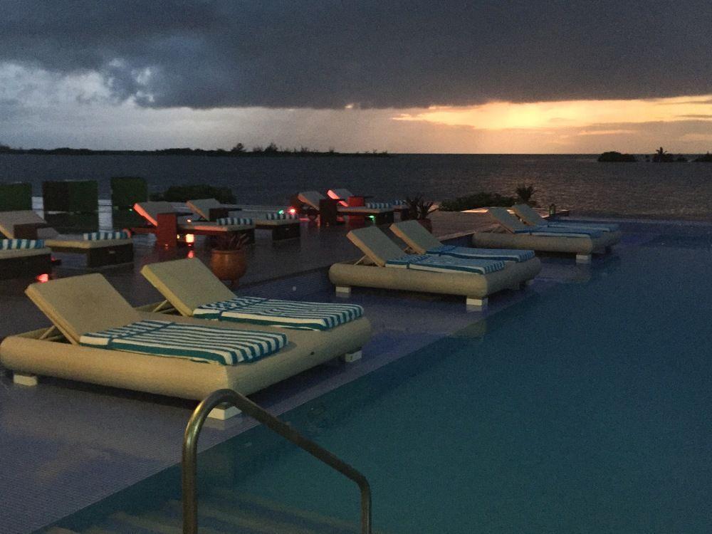 Mayan Islands Resort: Luxury Villas San Pedro  Kültér fotó