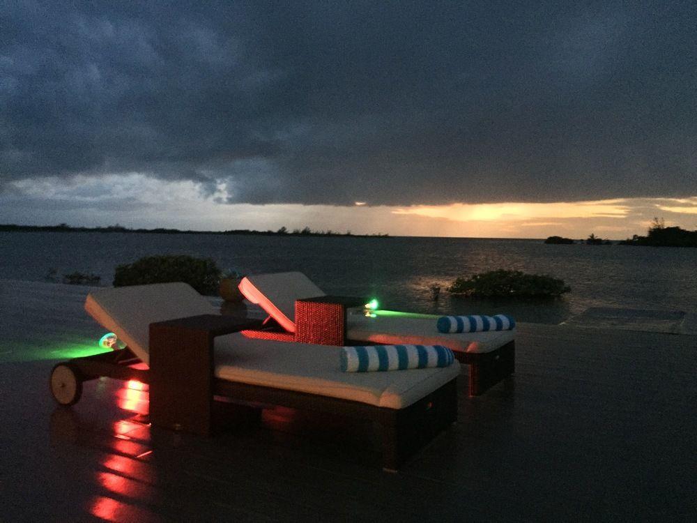 Mayan Islands Resort: Luxury Villas San Pedro  Kültér fotó